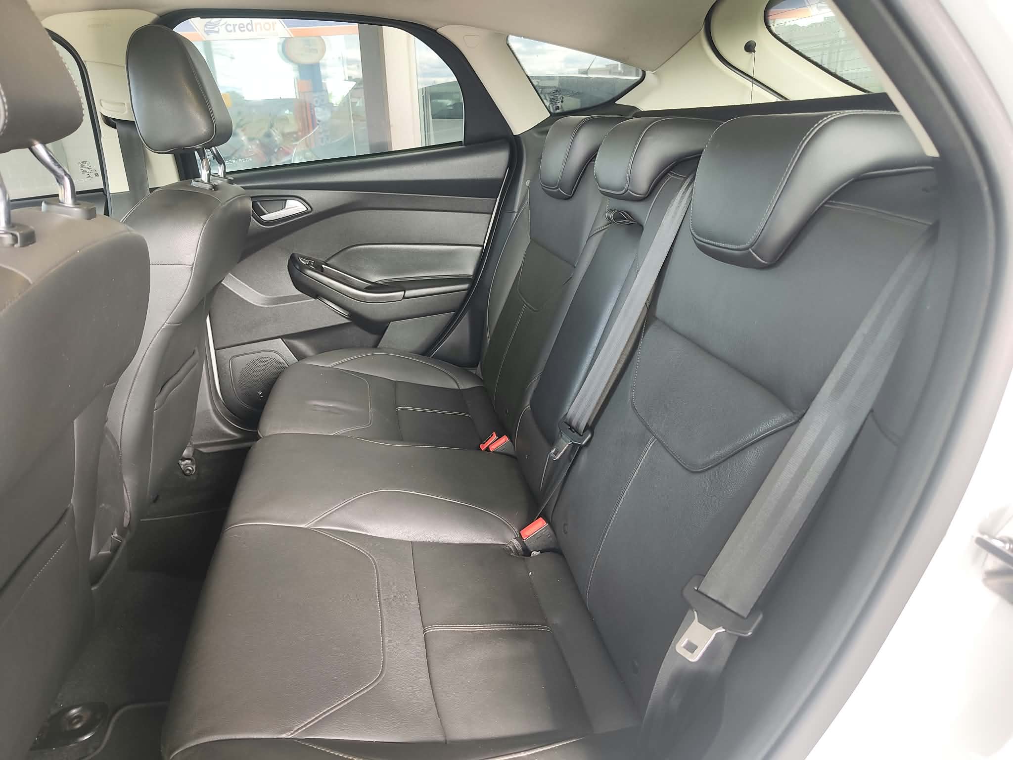 Ford Focus Titanium Plus — miniatura