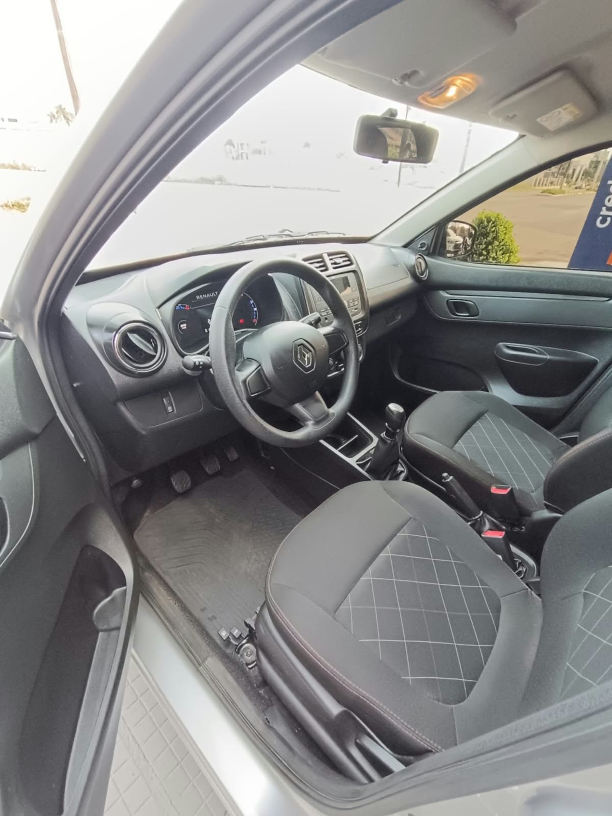 Renault Kwid Zen — miniatura