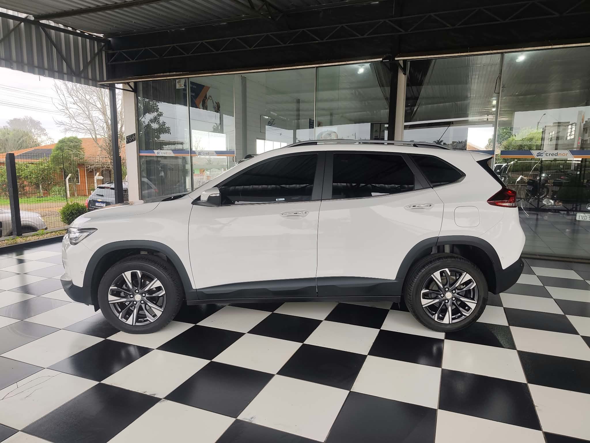 Chevrolet Tracker Premier — miniatura