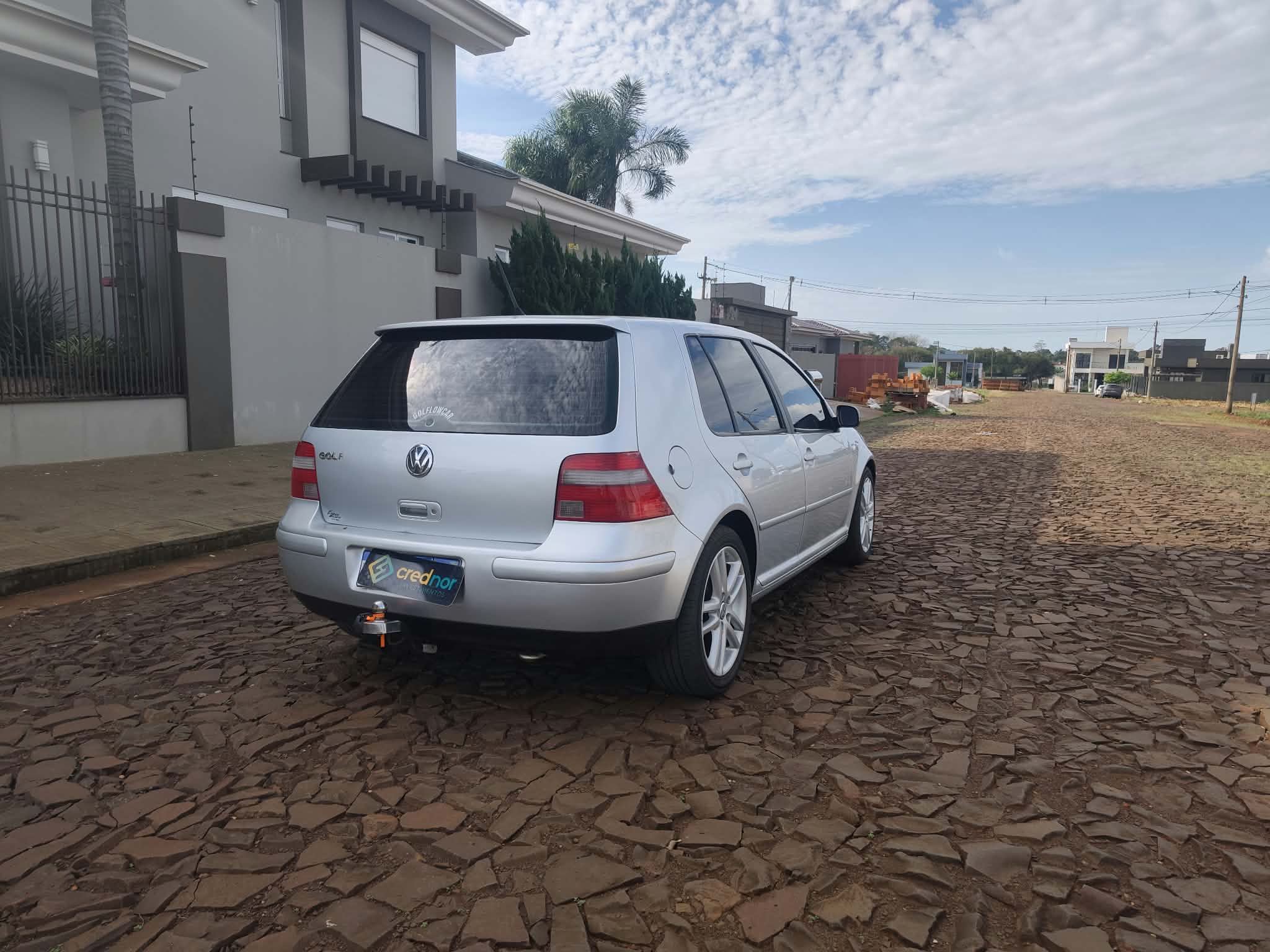Volkswagen Golf Flash — miniatura