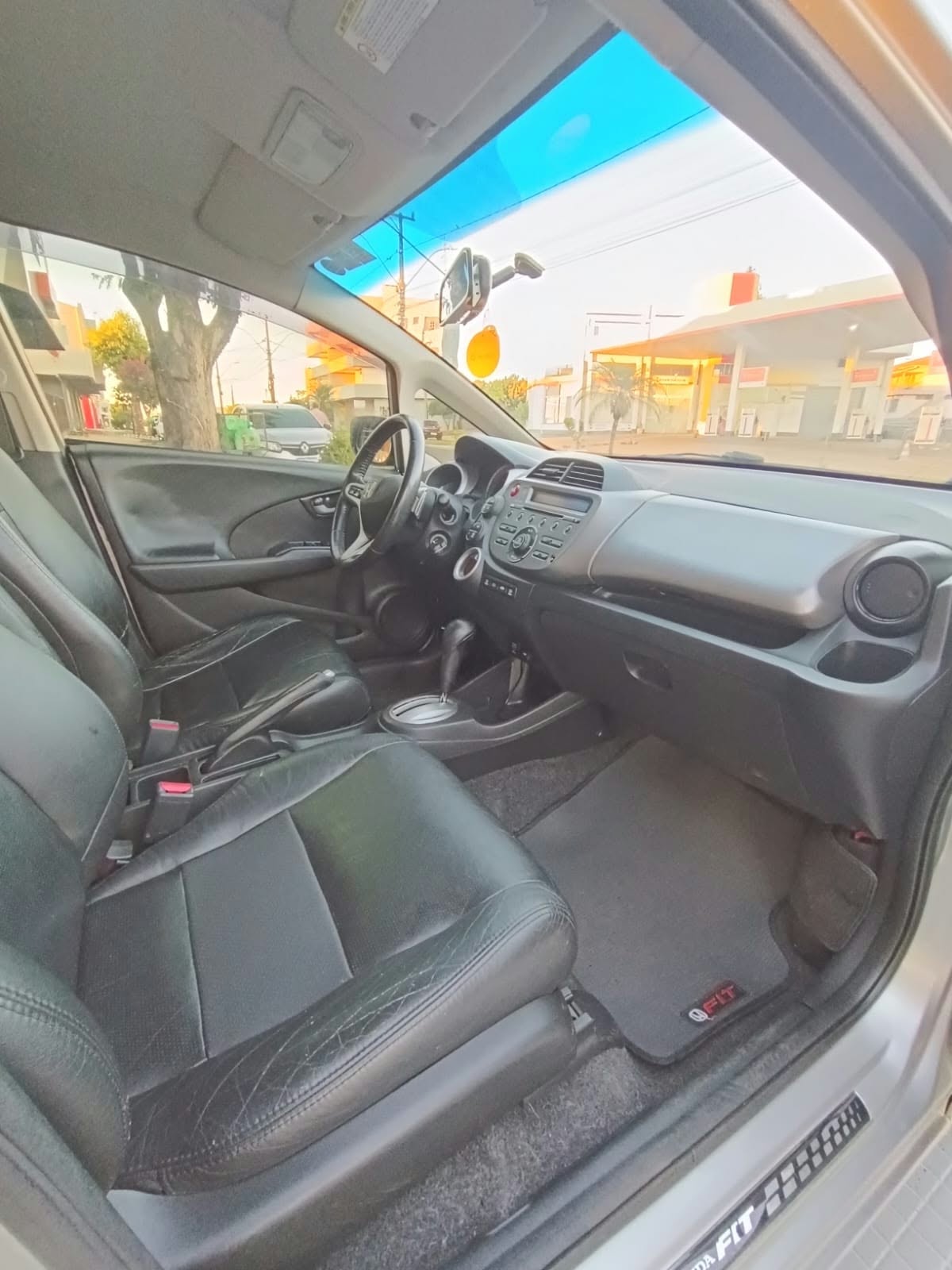 Honda Fit EXL Automatico — miniatura