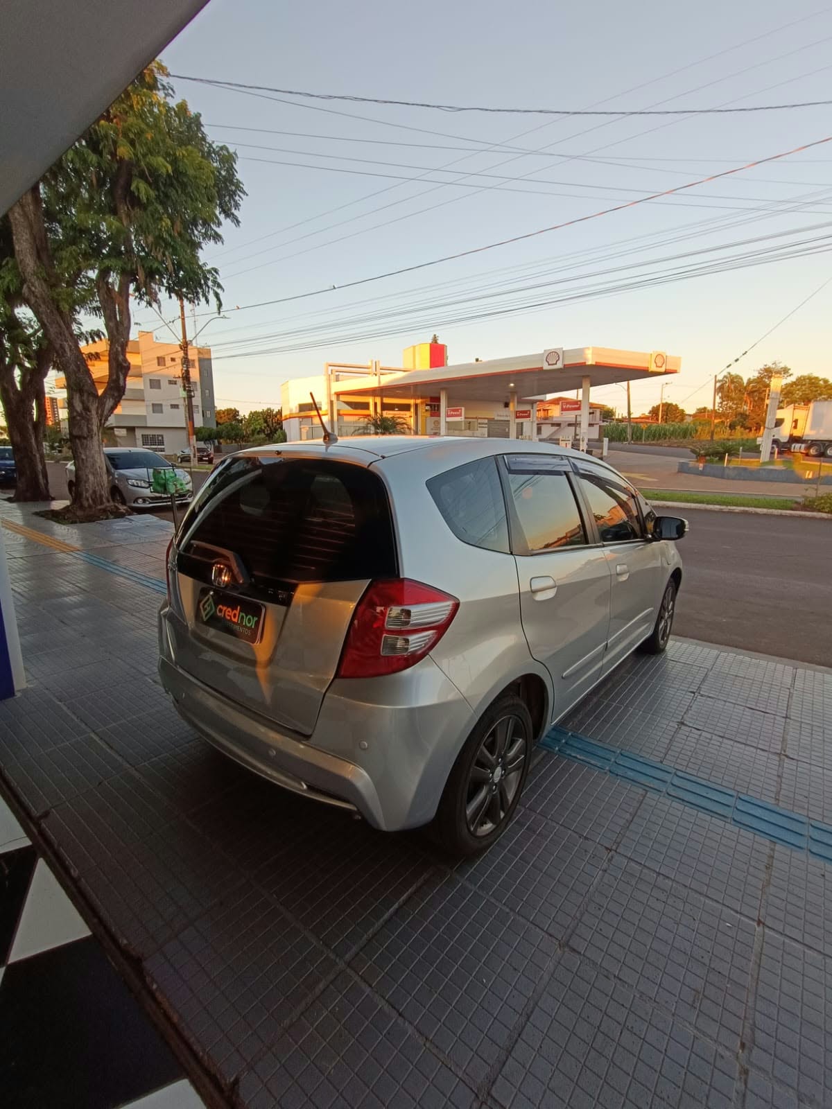 Honda Fit EXL Automatico — miniatura