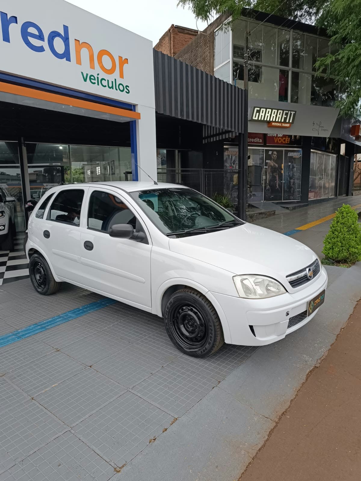 Chevrolet Corsa 1.4 Completo — miniatura