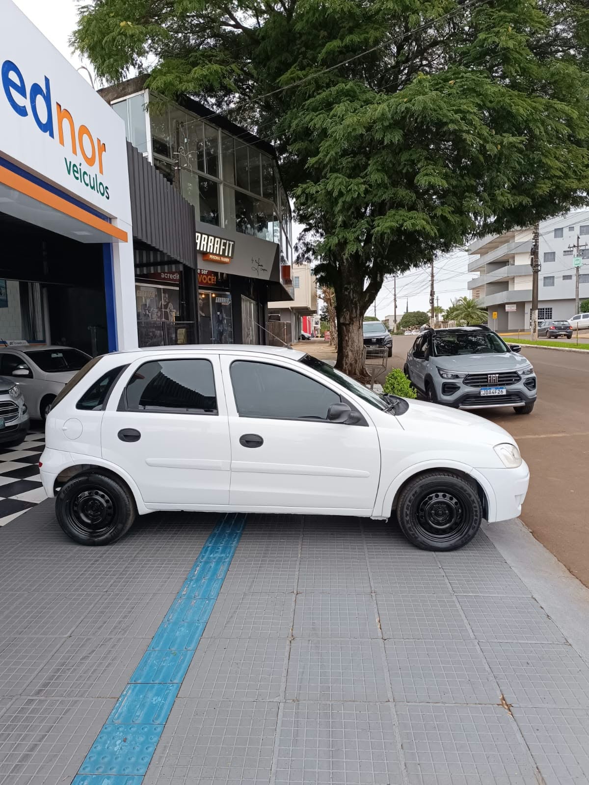 Chevrolet Corsa 1.4 Completo — miniatura